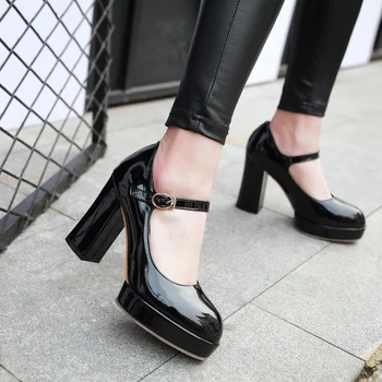 Лакированная кожа, однотонные босоножки на очень высоком каблуке с ремешком и пряжкой, Офисный стиль Леди, круглый носок, массивная платформа, женские уличные туфли-лодочки